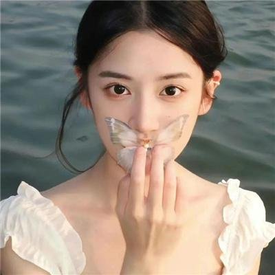 在凡妲的小房间里